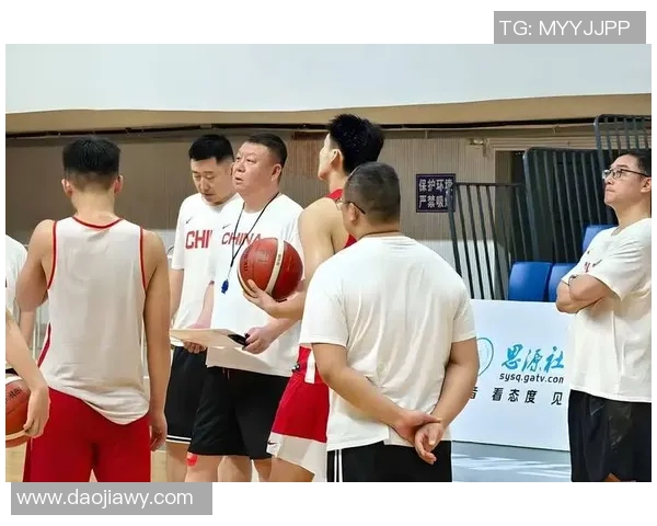 杭州篮球队配合变革引发热议探索新战术与团队协作的未来发展